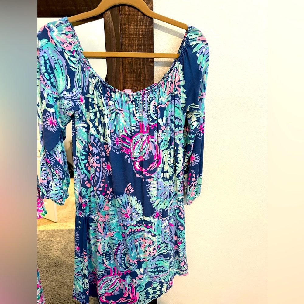 Lilly Pulitzer 3/4 sleeve with attached shorts under skirt. Romper/Dress